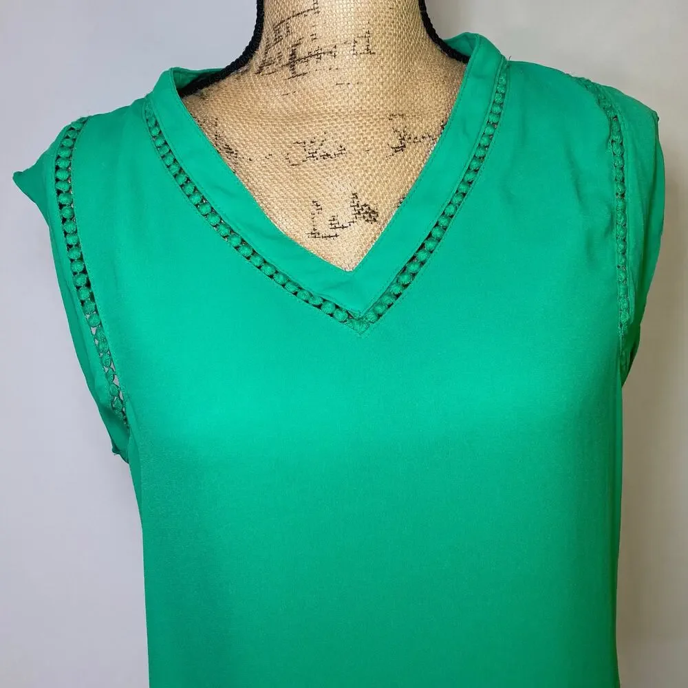 41 Hawthorn Light Green Sleeveless Blouse Embroidered V Neck Small - Picture 7 of 17
